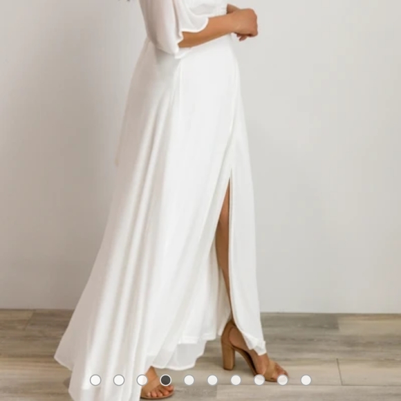 White Evening gown - Picture 2 of 2